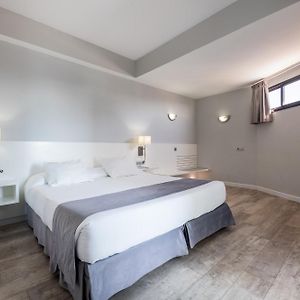Hotel Caserio
